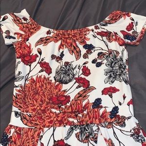 Short/Skirt Off shoulder jumpsuit